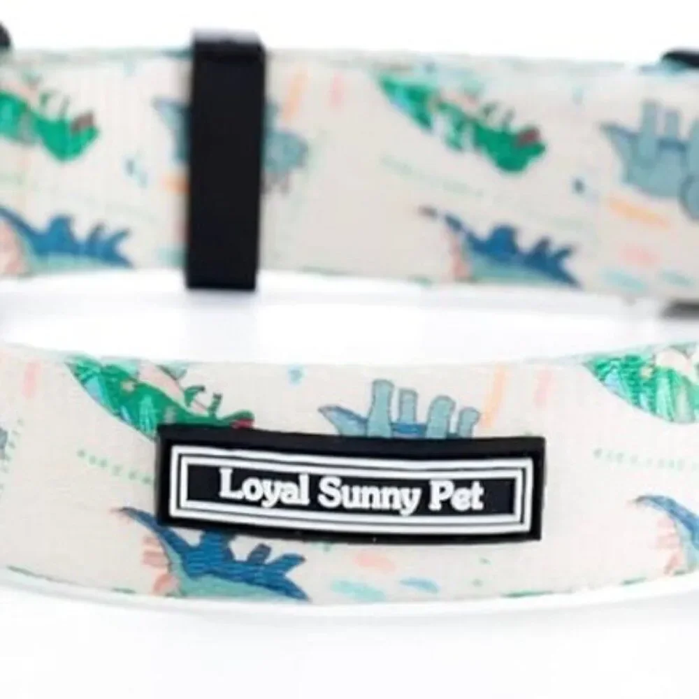 NWOT New Loyal Sunny Pet Dog Collar w/ Buckle Blue/Green Dinosaurs M/L